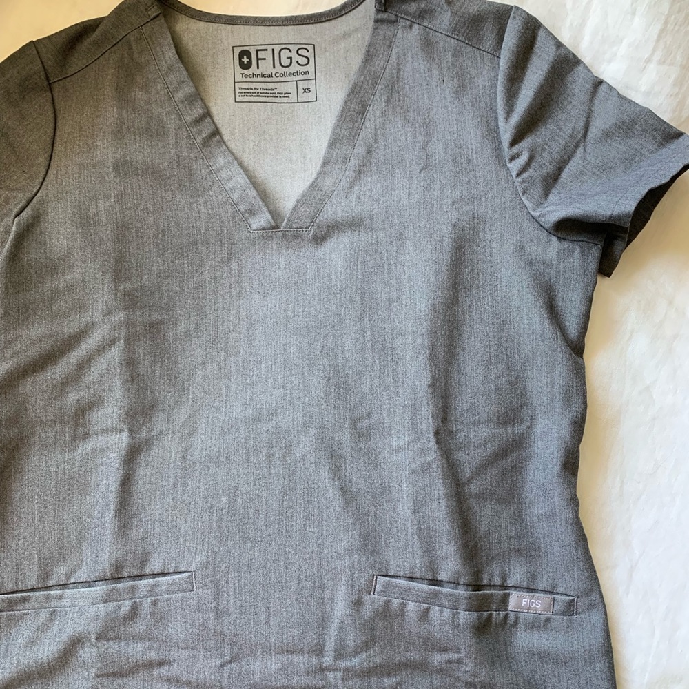 Scrub top bundle